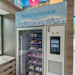 Loacation_Bilder_2_node2_Minimarkt Hohenems - Tiefkühlautomat